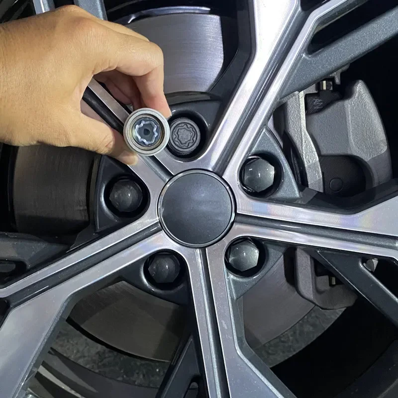 Anti Theft Key Sleeve Tool Auto Accessories Car Tire Anti-Theft Screw Sleeve Key for Audi A6 A4 A3 A5 A7 A8 Q2 Q3 Q5 Q7 Q8
