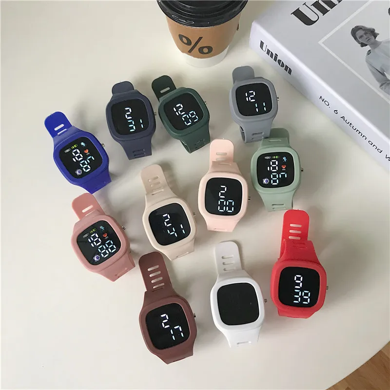 الرجال والنساء للماء أدى الرقمية الرياضة ووتش ، كب...