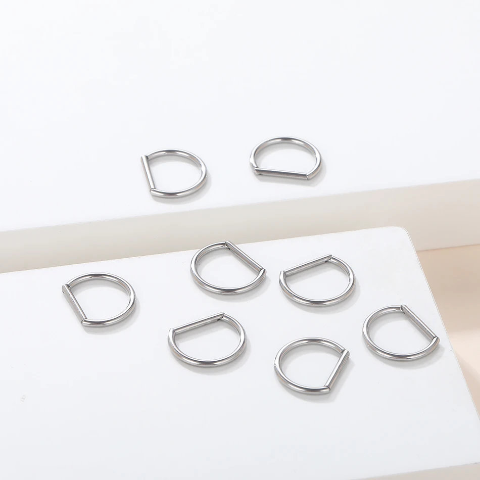 PIERCINGLINE Segmentring-clicker, dubbel gedraaid, van chirurgisch staal, piercing voor neus, septum, oor, helix of tragus in 4 kleuren en maten