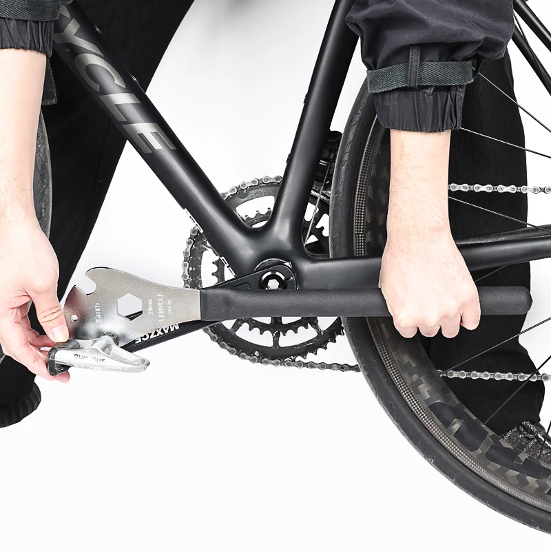 Installing bike pedals online without pedal wrench