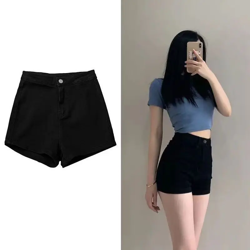 Рисунок 6 - Пряные джинсовые шорты для девушек с потертостями