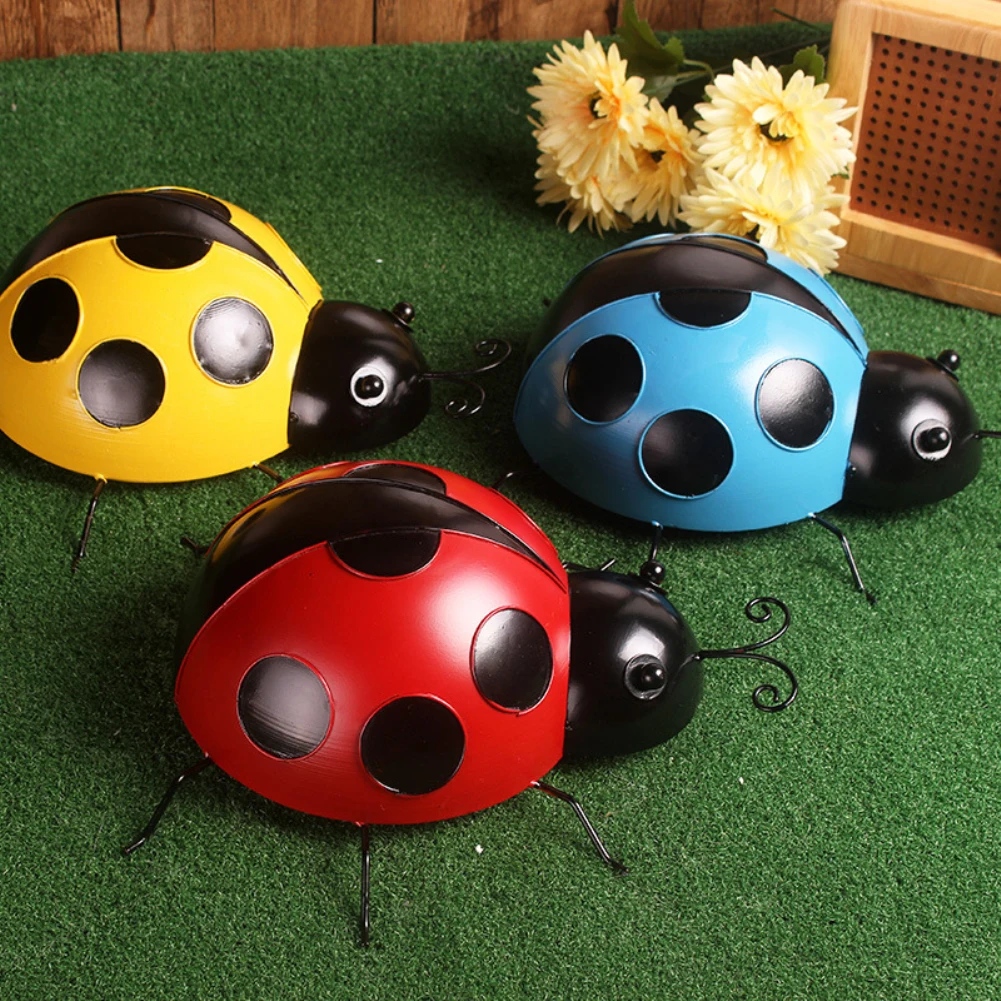 Perfect Gift Creative Outdoor Garden Decorative Figurine Home Decoration Wall Decor Metal Ladybug Wall-mounted Lovely Metal