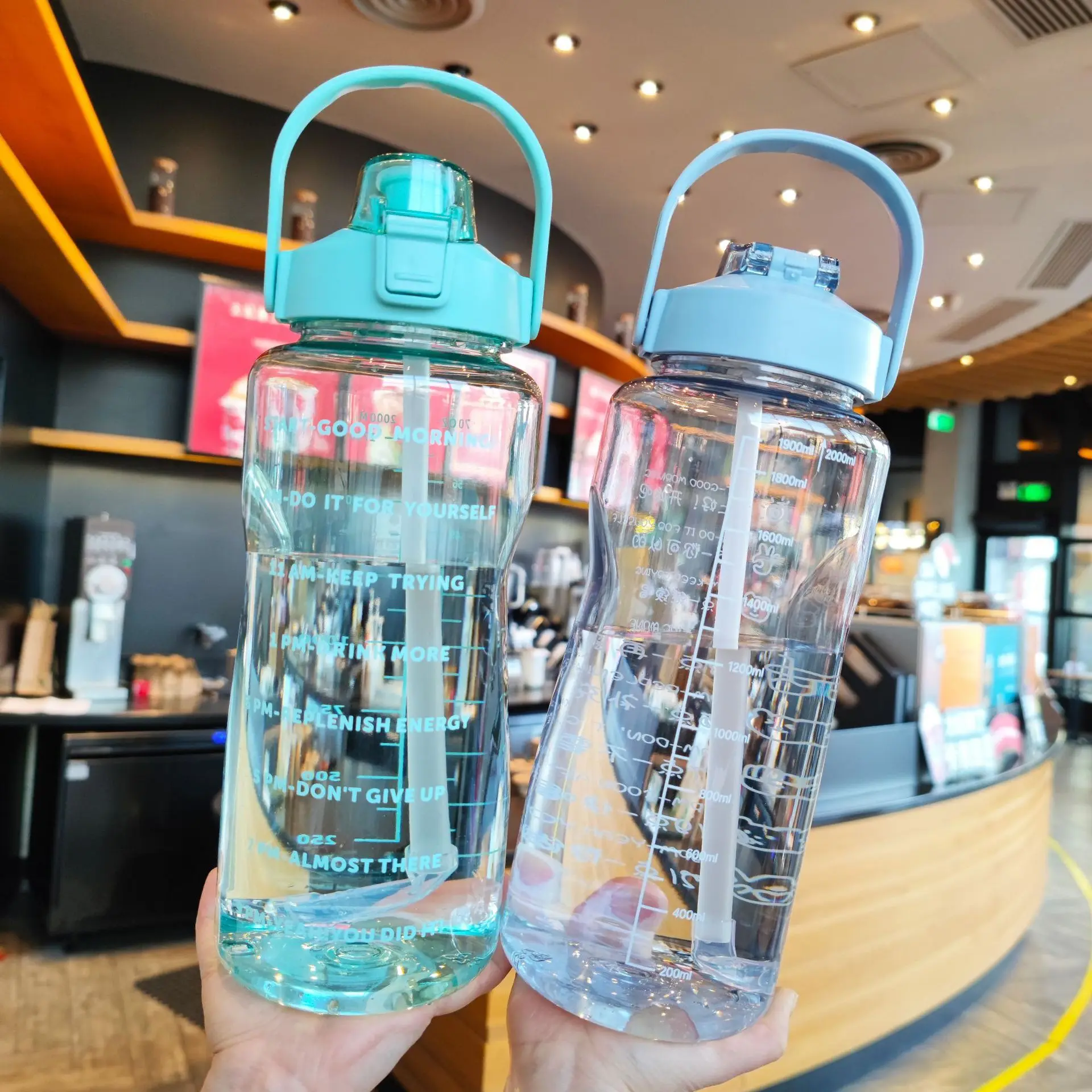 2L Water Bottle with Straw Handle Portable Plastic Water Bottle Travel  Bottles Fitness Cup - China Plastic Bottle and Water Bottle with Straw  price