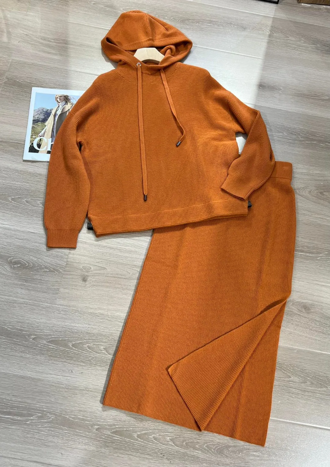 Рисунок 4 - Новые осенние женские кашемировые вязаные толстовки