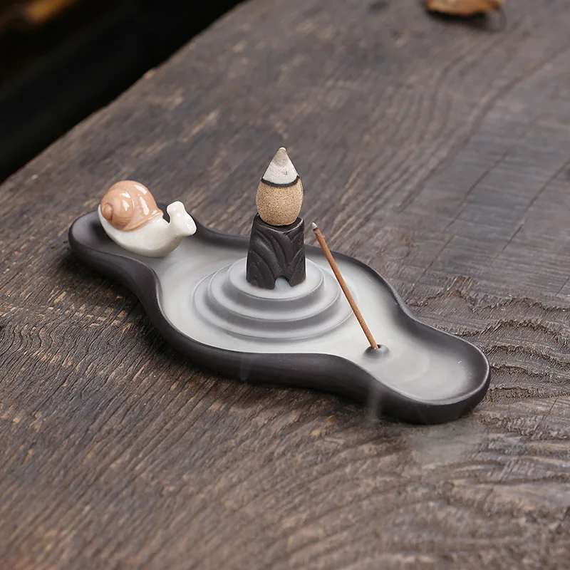 

Hot Sale Porcelain Censer Incense Stick Stand Waterfall Arabic Black Incense Burner Backflow Incense Holder For Home Office