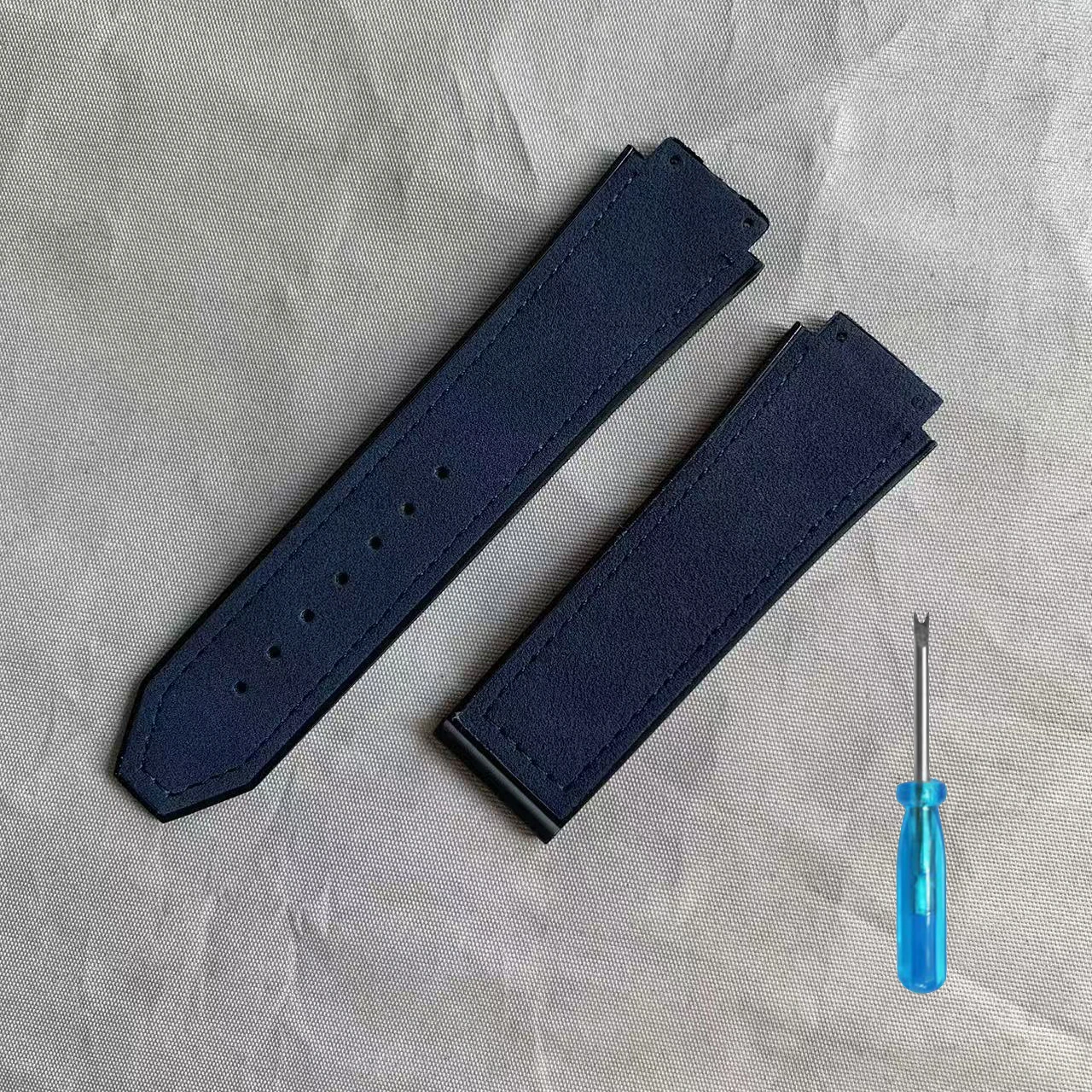 Hublot Unisex High-Quality Crazy Horse Leather Watchband in Rubber and Leather Combo, 26mm