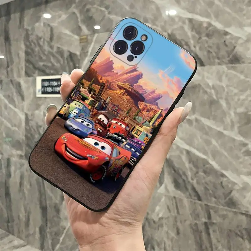 thumbnail image 1 of Funda de teléfono Disney Cars Lightning McQueen para iPhone 8 7 6 6S Plus X SE 2020 XR XS 14 11 12 13 Mini Pro Max Funda para móvil, 1 of 5