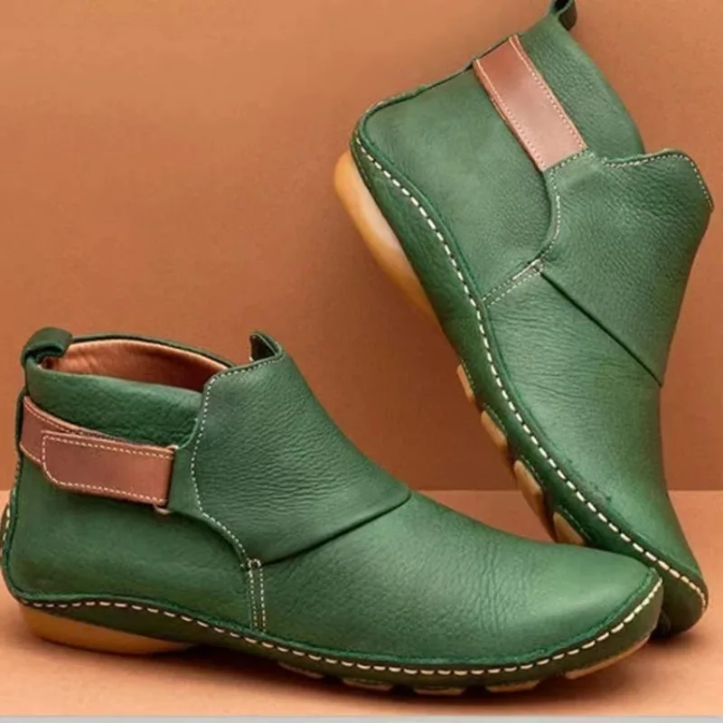 Women's Waterproof Slip-On Flat Ankle Boots - Stylish & Comfortable Winter Footwear