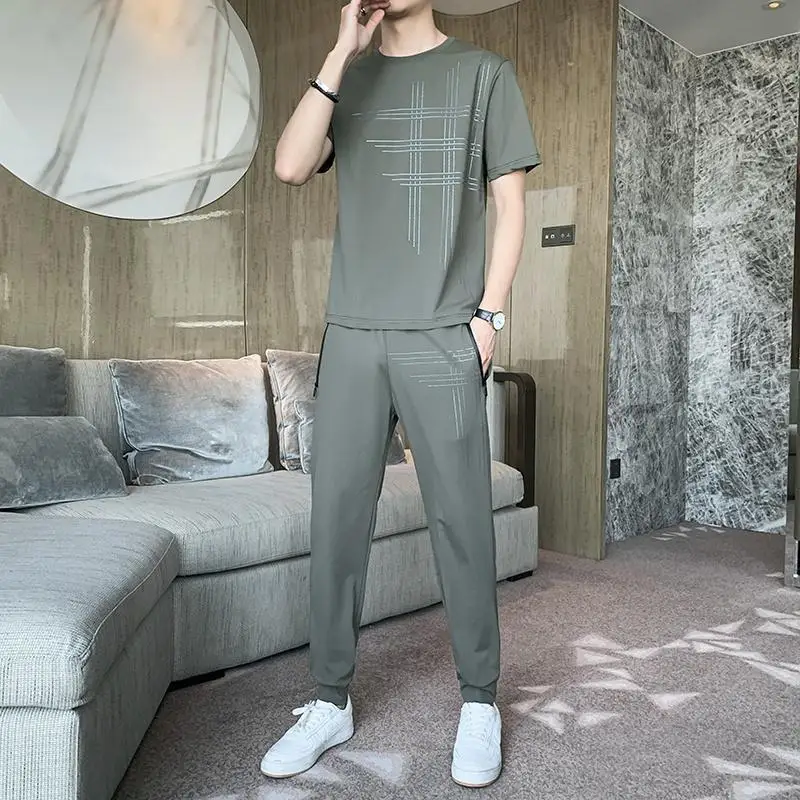 

Tracksuit Grey Man Sports Suits Short Quarter Sleeve Men's Clothing Fashion 2 Piece Outfit 5xl T Shirt Loose Gym Top Pants Sets