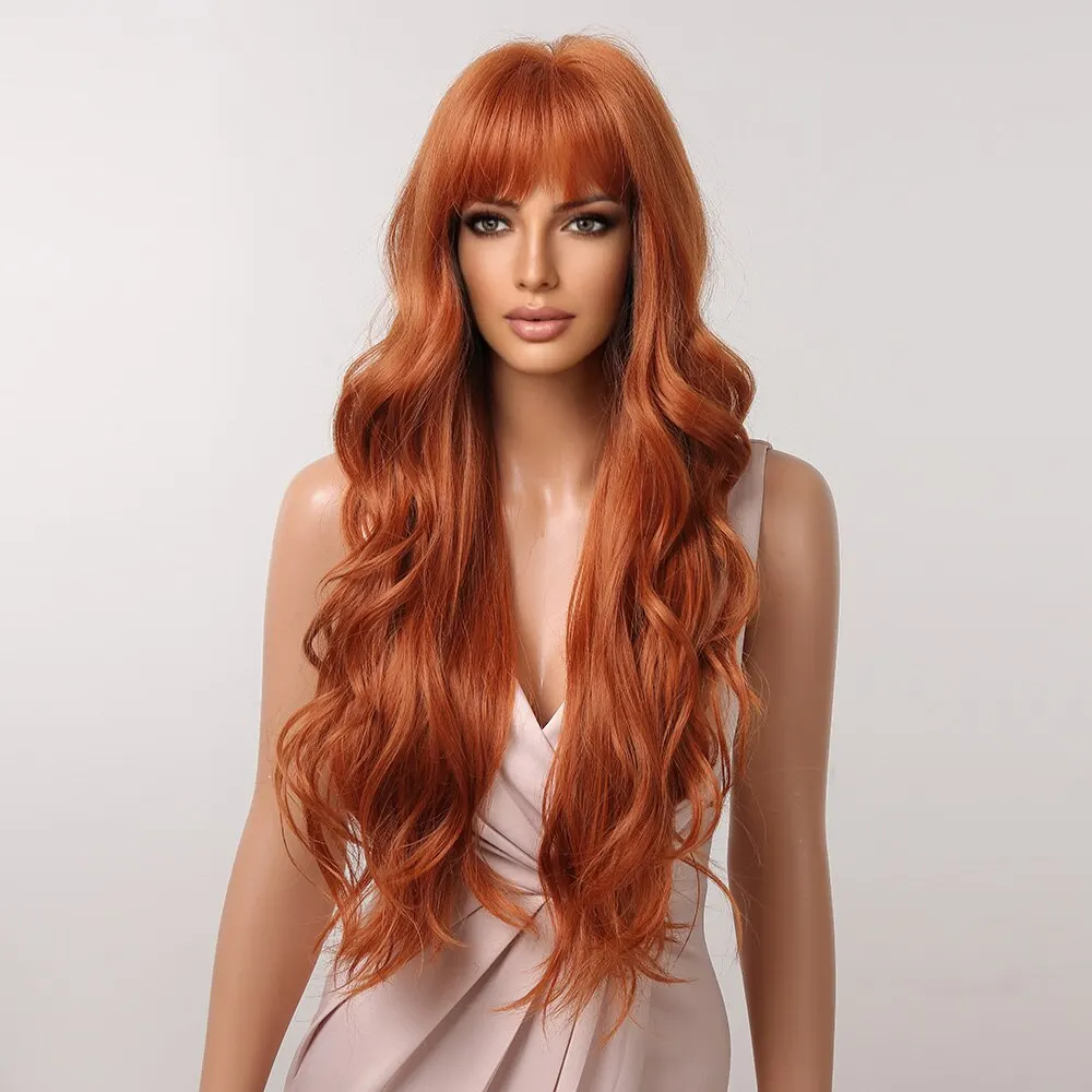 Parrucche sintetiche ricce allo zenzero per le donne Parrucche arancioni lunghe e ondulate naturali con frangia piatta Parrucca colorata resistente al calore per feste_voghion.com