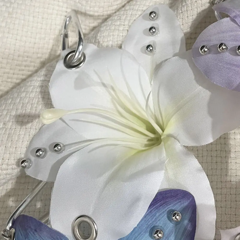 Floral Charm Keychain Pendant - Fashion Accessories