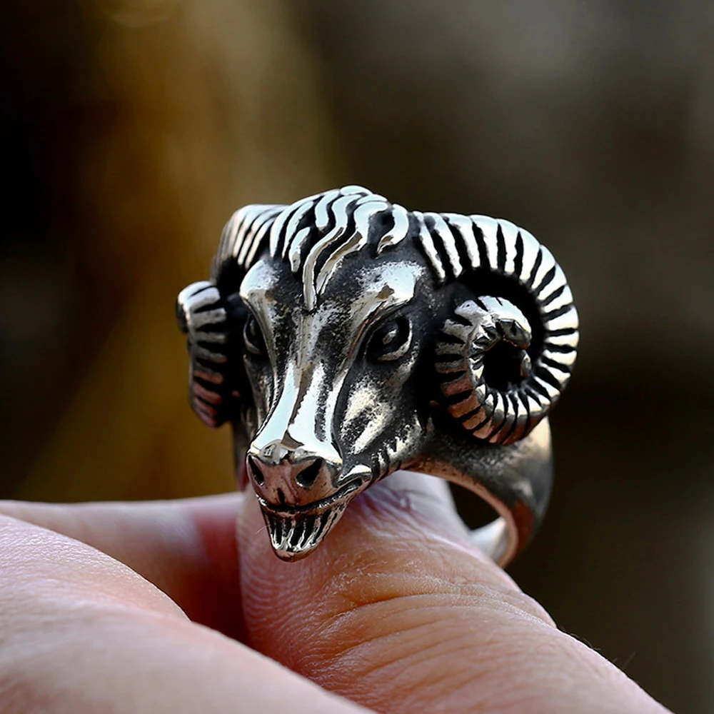 

New Vintage Goat Ring Stainless Steel Fashion Punk Unique Animal Sheep Head Ring for Men Biker Amulet Jewelry Gifts Dropshipping