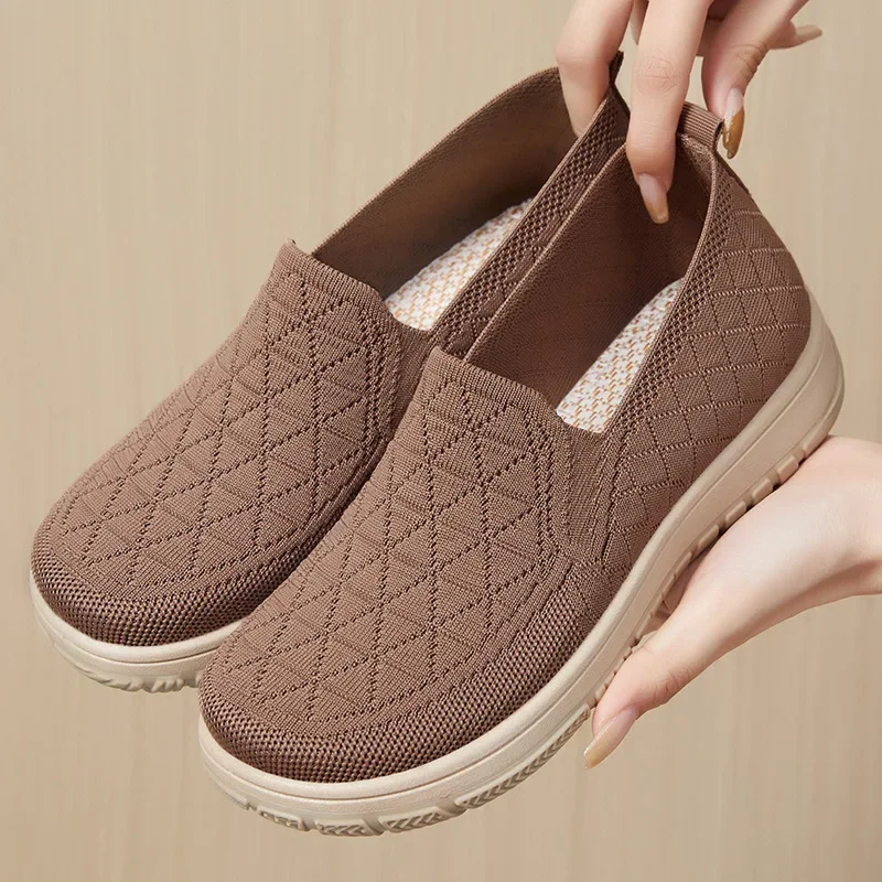 Women's Comfortable Flat Bottom Slip-On Casual Shoes Soft Sole Lightweight Breathable Quick-Drying round Toe Summer Shoes2026