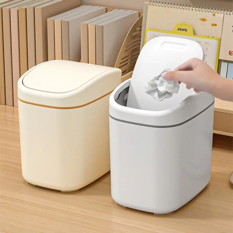 Desktop Trash Can Small Mini Plastic Dustbin with Shake Cover for Home Office