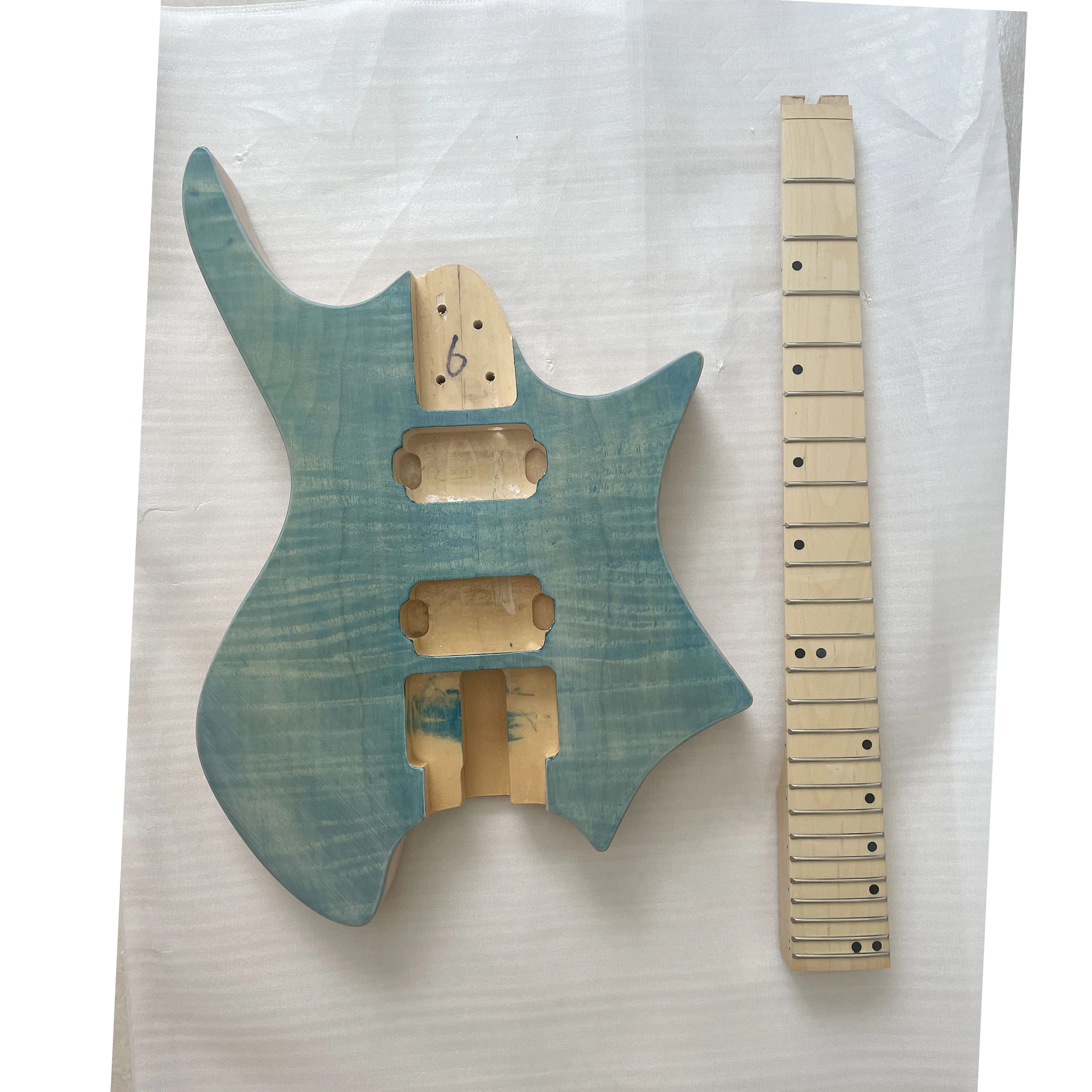 Guitar Neck Headless Flame Maple Veneer Electric Guitar Maple