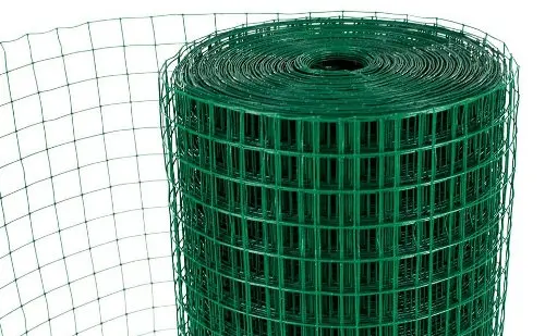 Welded Galvanized PVC Coated Fence Wire Mesh for Chicken Coop Screens 6