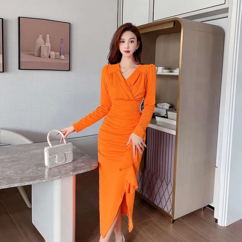 RedKoreanDressesforWomen2022NewFashionElegantHipWrapVNeck