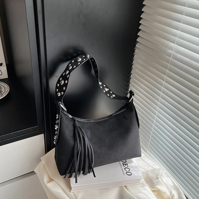 Women Girls Faux Suede Underarm Shoulder Bag Removable Strap Simple Shoulder Handbags Hobos Crossbody Bag for Work School Travel