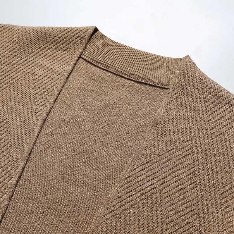 Spring and Autumn New Men's Knitted Cardigan High Quality Korean Version Casual Fashion Pocket Shawl Sweater Solid Color Coat