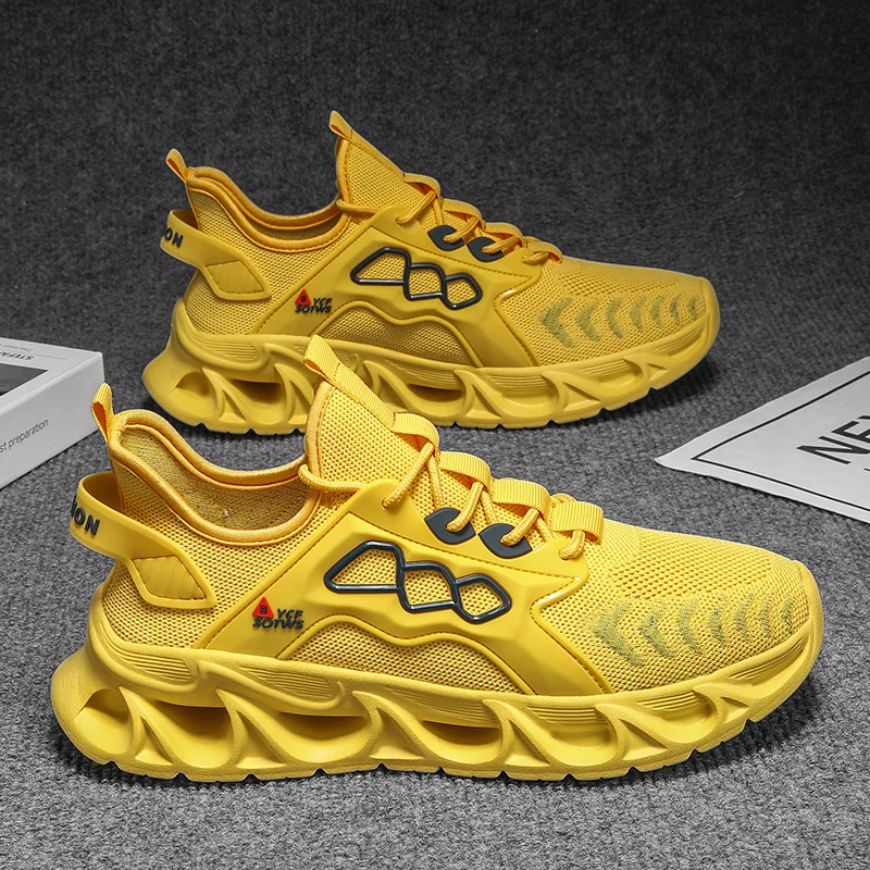 A Pair of Men's Casual Sports Shoes, Breathable Sports Shoes, Low-Cut Laces, Non-Slip, Comfortable, Suitable for Street Jogging, Hiking, Outdoor Activities, Suitable for All Seasons