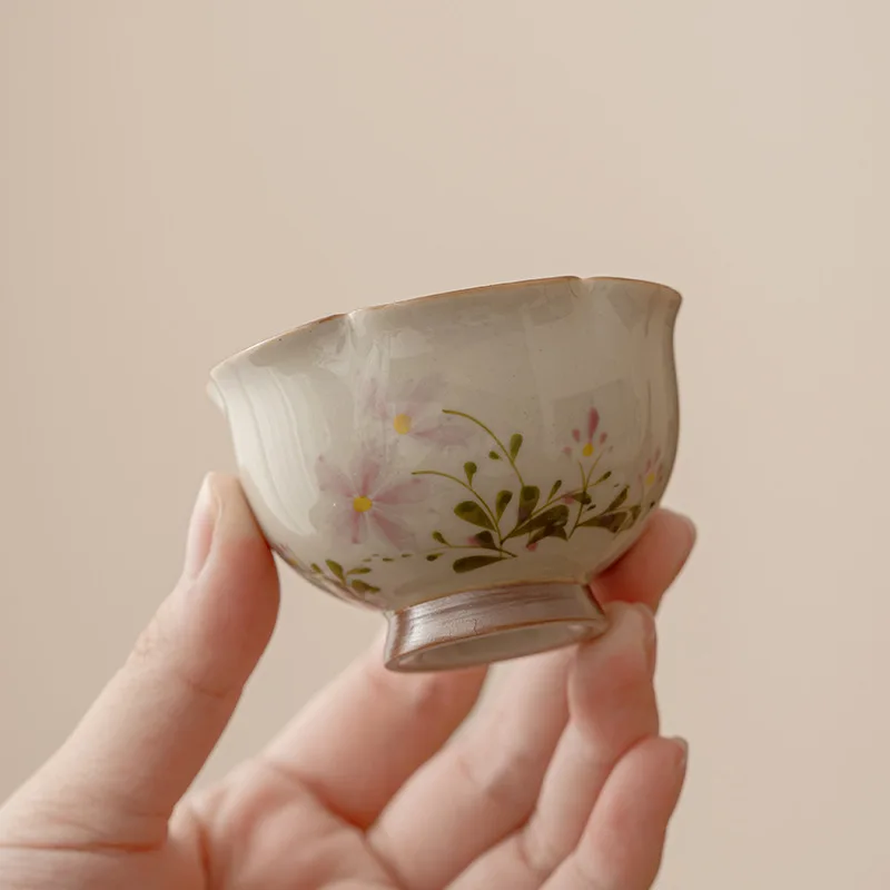 Plant ash small daisy flower bud cup drinking teacup ceramic master single cup household kung fu tea set tea