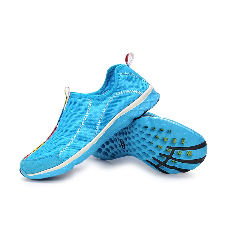 Aqua Shoes Men and Women Water Sports Shoes Quick Drying Lightweight Breathable Surfing Shoes Beach Activities Shoes