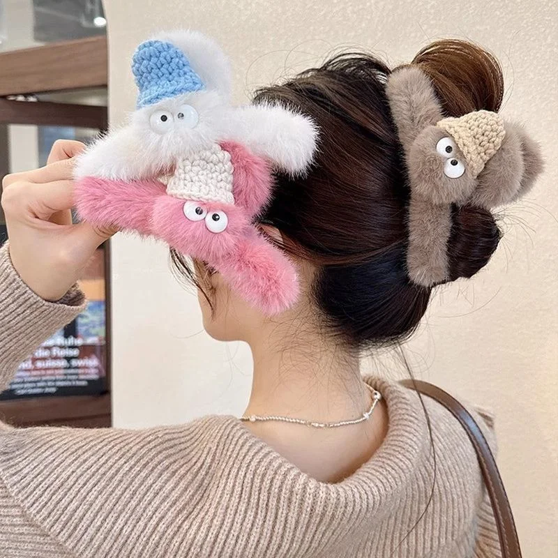 Haarspange mit Fellknäuel für Damen, elegante Plüsch-Haarklemme, modisches süßes Mädchen, Hai-Clip