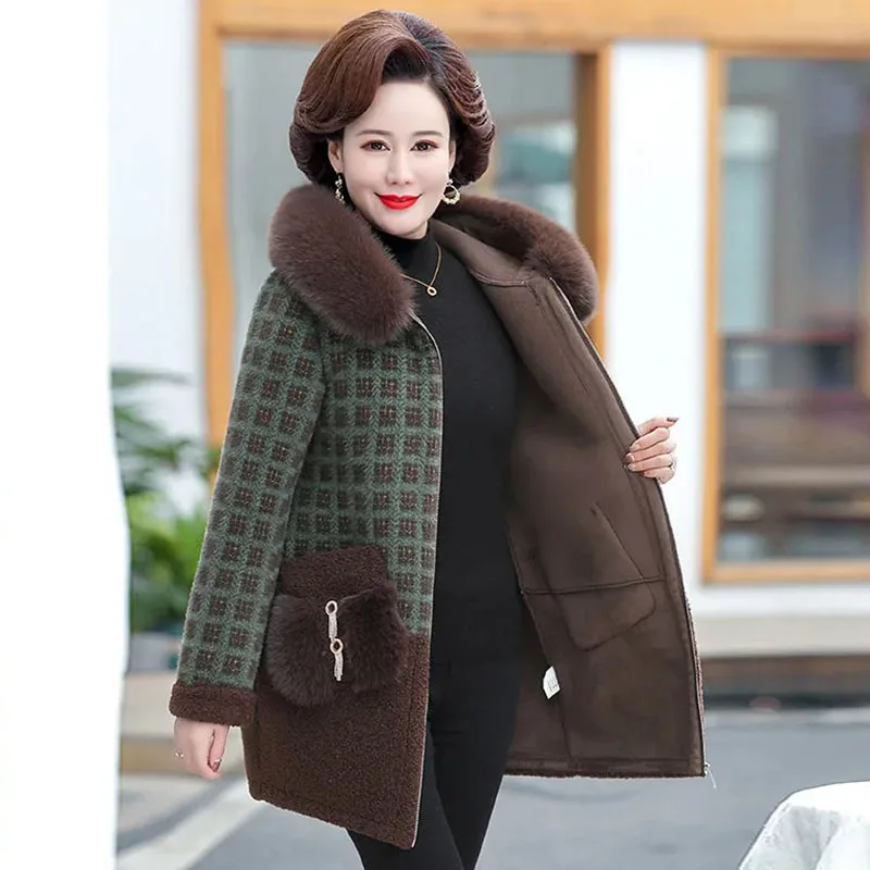 

New Middle-aged Mother Granular Velvet Plaid Coat Winter Thicken Warm Lambs Wool Padded Parkas Women Imitation Mink Jacket
