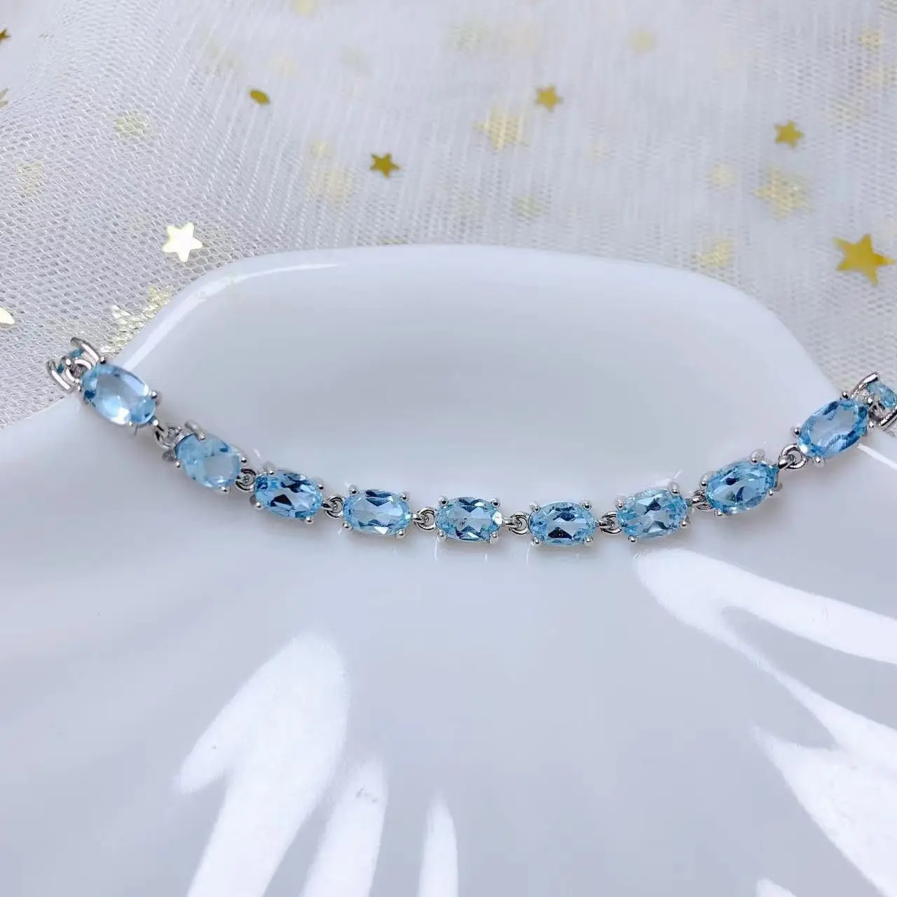 

Best Seller Pendant For Woman With Natural Blue Topaz Gemstone 4*6mm Vintage Bracelet Jewelry For Lady Party Banquet Dating