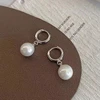 Boucles d'oreilles Vintage en forme de cercle pour femmes, bijoux baroques en perles, couleur or, clip rond, tempérament élégant, cadeaux de fête, nouvelle collection