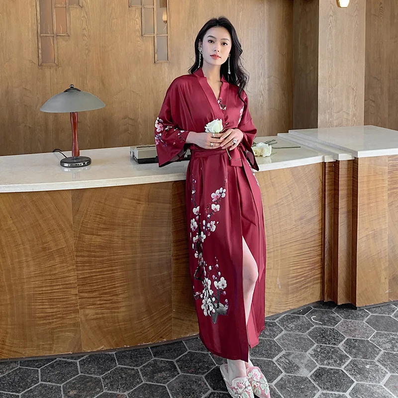 

New Nightgown Women's Spring and Summer Thin Section Ice Silk Satin Atmosphere National Style Luxury Lace Morning Robe Bathrobe