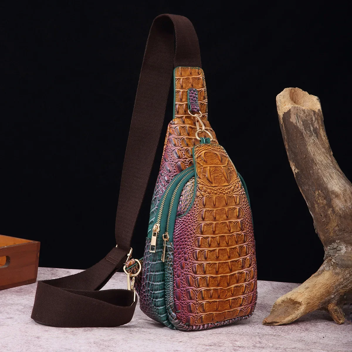 

Retro Fashion Wide Shoulder Strap Women's Chest Bag Waist Bag Crossbody Bag Crocodile Pattern