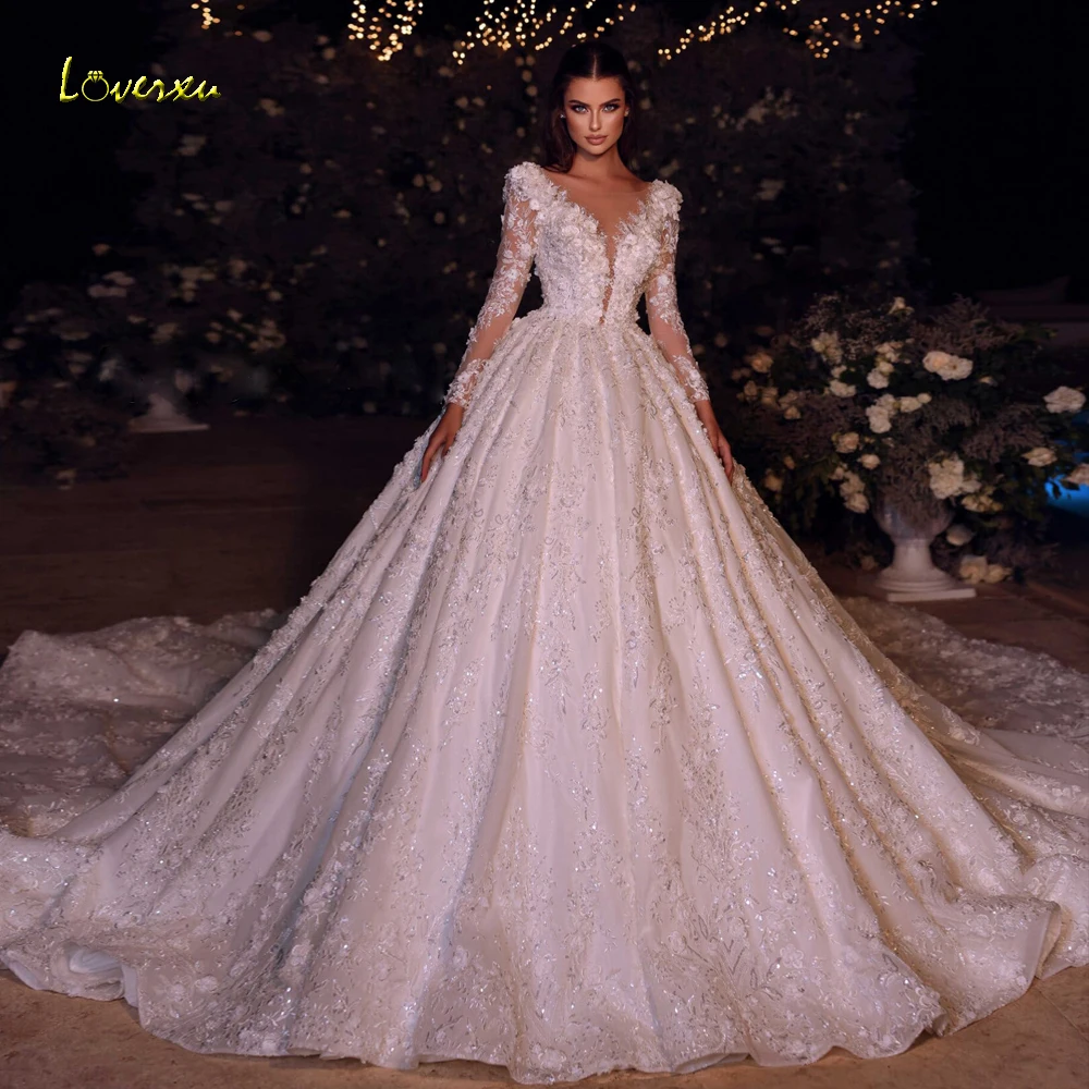 

Loverxu Ball Gown Royal Wedding Dresses 2024 Scalloped Long Sleeve Vestido De Novia Lace Appliques Chapel Train Robe De Mariee