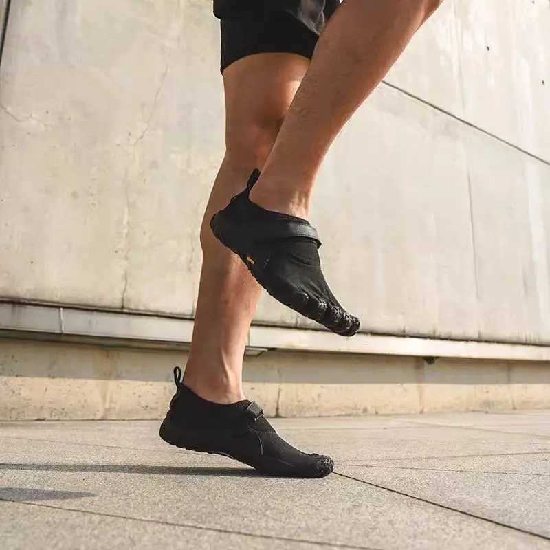 Five-finger Running Shoes Barefoot Walking Shoes for Men and Women Indoor and Outdoor Comprehensive Fitness Training