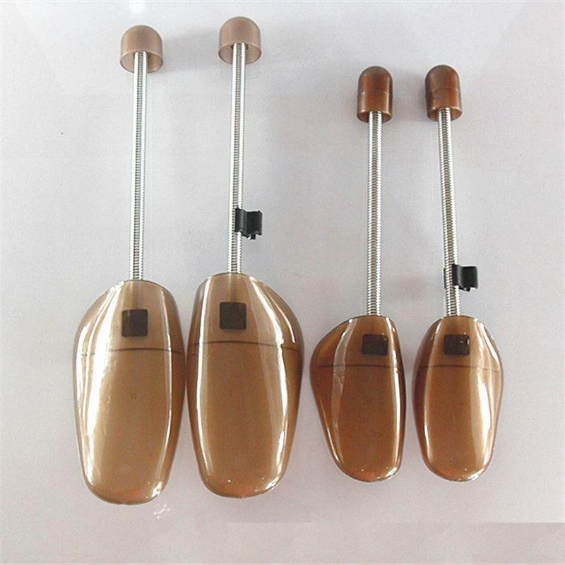 1 pair Shoes Stretcher Plastic Shoe Tree Shaper Rack Boot Stretcher Keeper Adjustable Size for Man Women zapatos de hombre Brown
