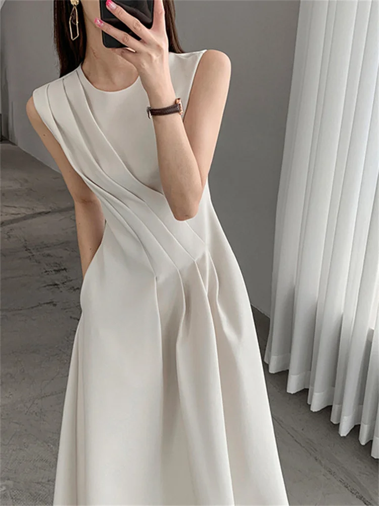 

2023 New Spring Summer O Neck Solid Color Sleeveless Chic Dress For Women's French Waist Show Thin Temperament Goddess Fan Dress