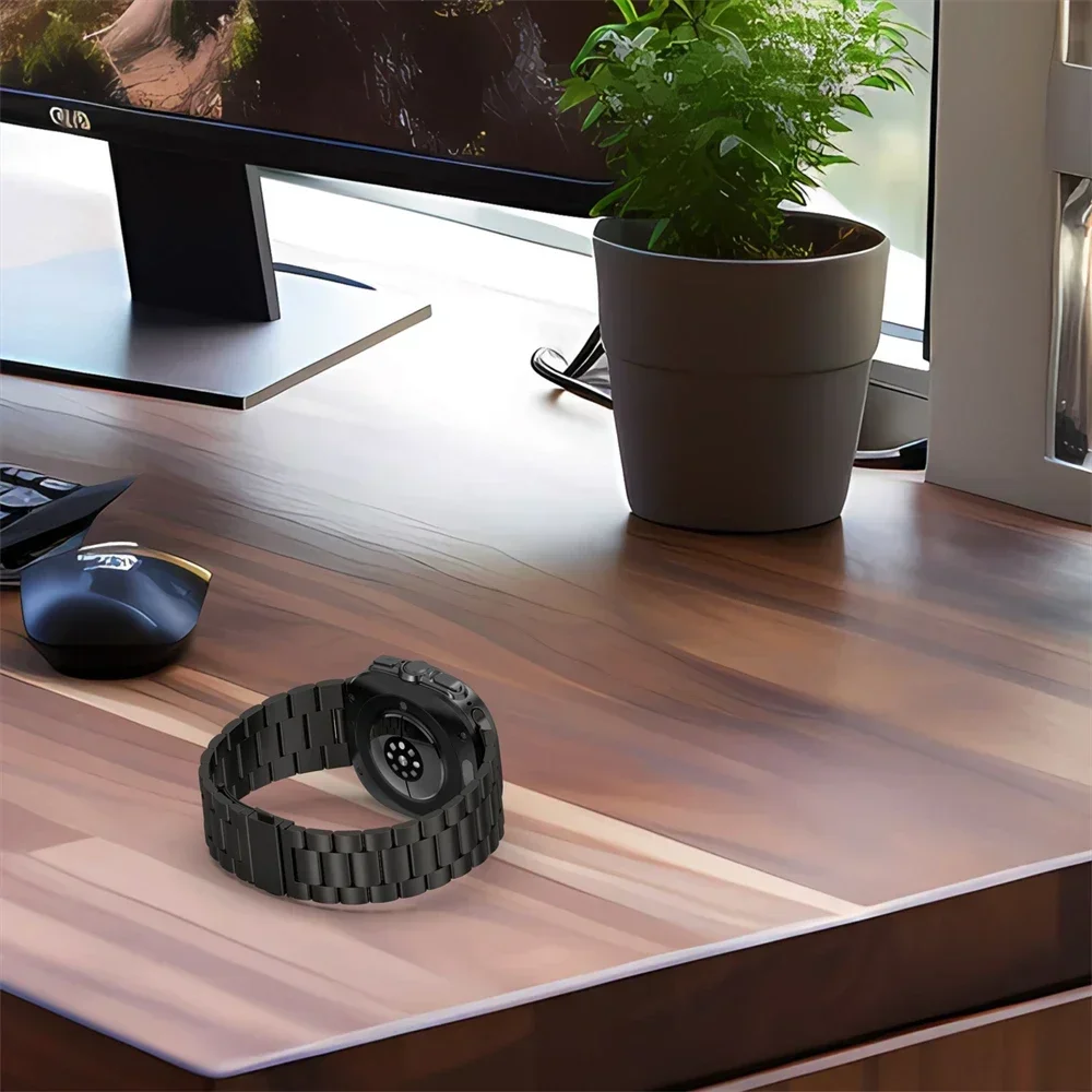 Sleek Stainless Steel Metal Watchband Bracelet