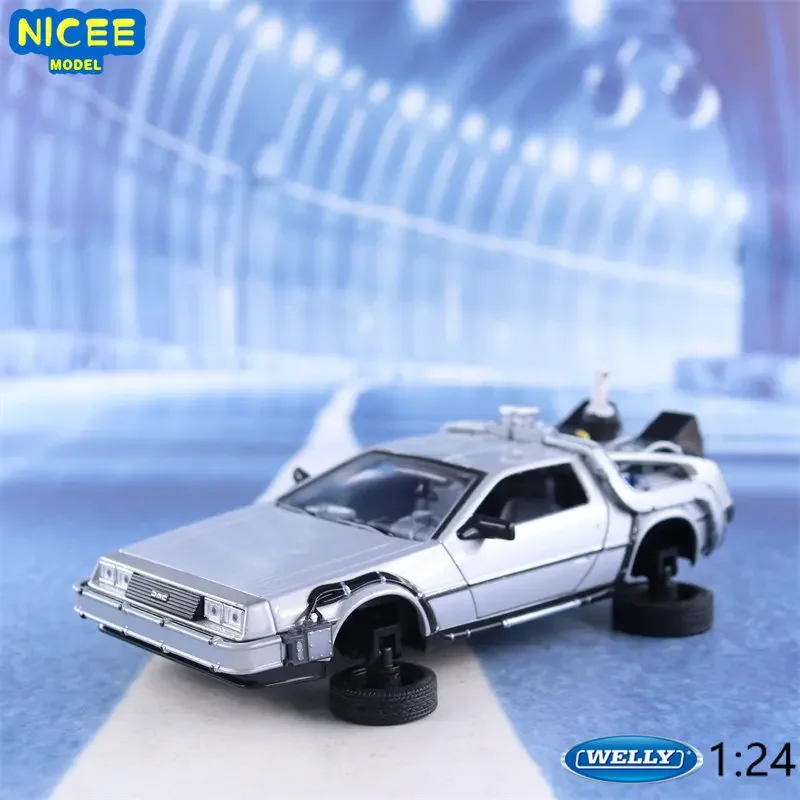 

WELLY 1:24 Back To The Future Flight version Time Machine Metal Diecast Alloy Model Car DMC-12 Delorean Toy Collection Gift B192