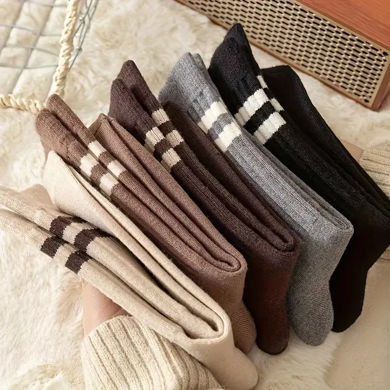 Trendy Striped Crew Socks Women's JK Fashion Socks Sports Daily Wear Cute Fall Winter Collection 5 Pairs Pack