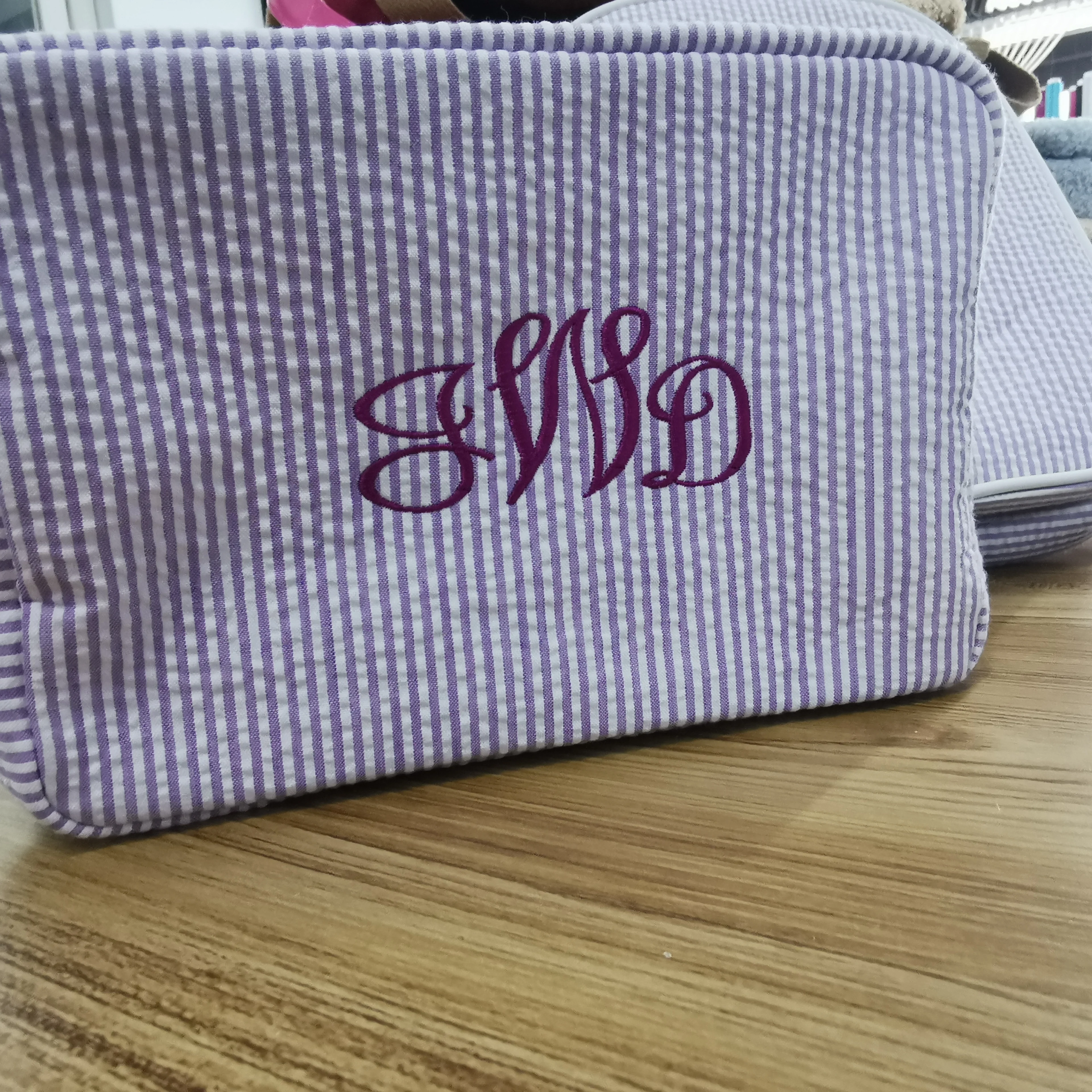Personalized Seersucker Makeup Bag, Embroidered Name Seersucker Bag, Personalized Wash Bag, Wedding Bridesmaid Gift Makeup Bag 4