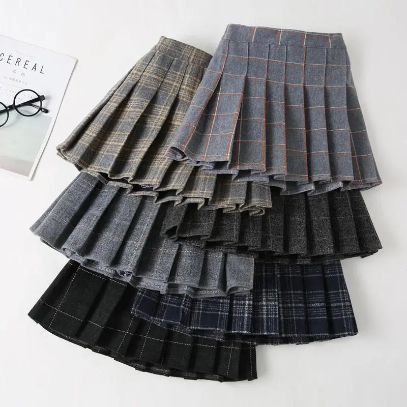 Vintage Pleated Plaid Skirt 2