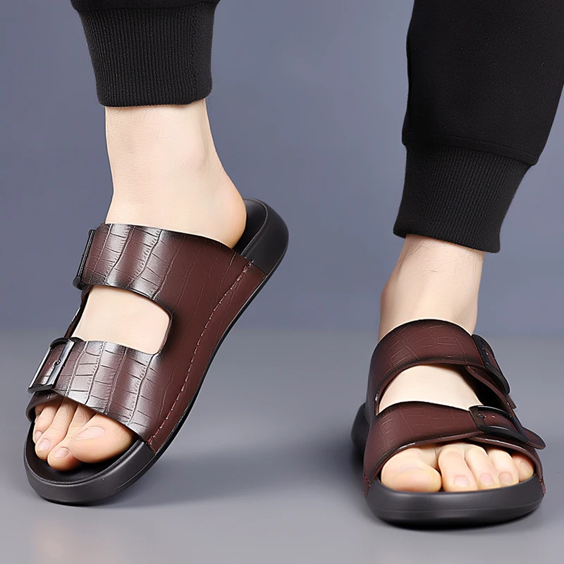 Summer Men Thick Bottom Slippers Leather High-quality Comfort Home Beach Vacation Slippers Casual Outdoor Breathable Beach Shoes