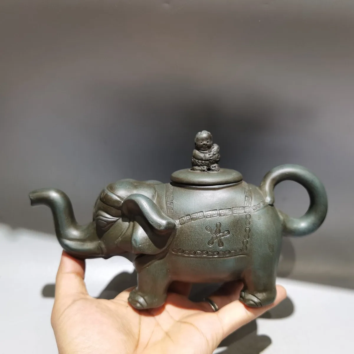 

Китайский Глиняный Чайник Yixing Zisha, чайник с благоприятным слоном Chen Mingyuan 360 мл