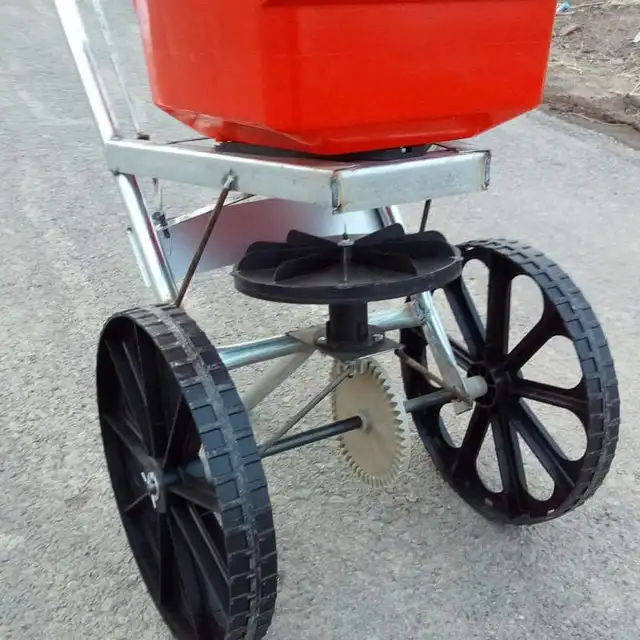 Mindig A Műtrágya Vetőmag Kocsi - Image 3