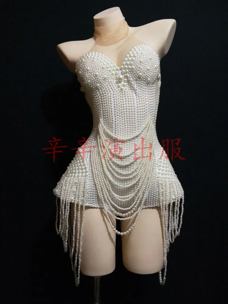 

Высококачественный белый соблазнительный комбинезон с бисером и вырезом на спине, новинка 2024, модная женская одежда на заказ