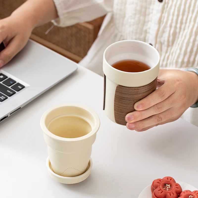Chinese Style Tea Filtering and Separation Cups, With Cover White Porcelain Personal Mug, Home Drinkware Ceramic Office Cup, 1Pc