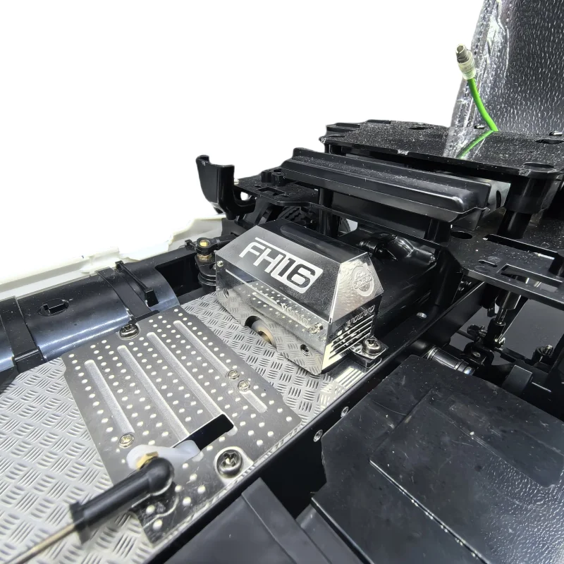 Wave Box Engine Hood Gearbox  for Tamiya 1/14 RC Truck Volvo FH16 XL 750 4X2 Tractor Trailer LESU Parts 5