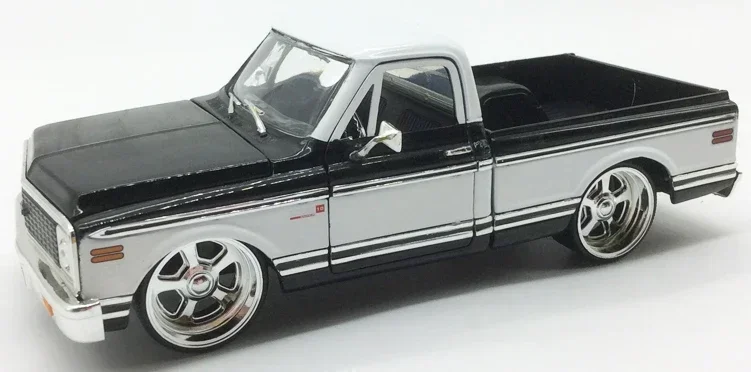

Модель автомобиля из металлического сплава, 1:24, 1972