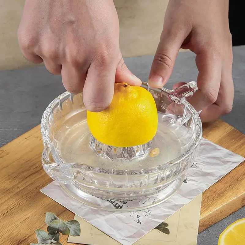 

Manual Orange Juicer With Handle And Pourer Transparent Acrylic Lemon Squeezer Multi-Function Citrus Fruit Juicer Kitchen Tool