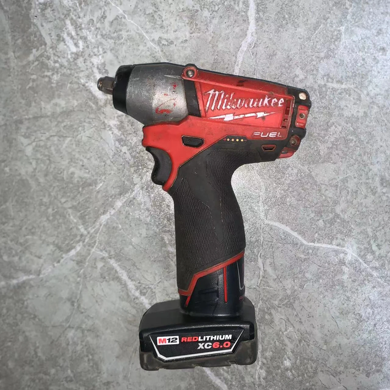 

Milwaukee 2454-20 Impact Wrench M12 FUEL 12-Volt Brushless Cordless 3/8 in (Includes 6.0AH lithium battery) second-hand